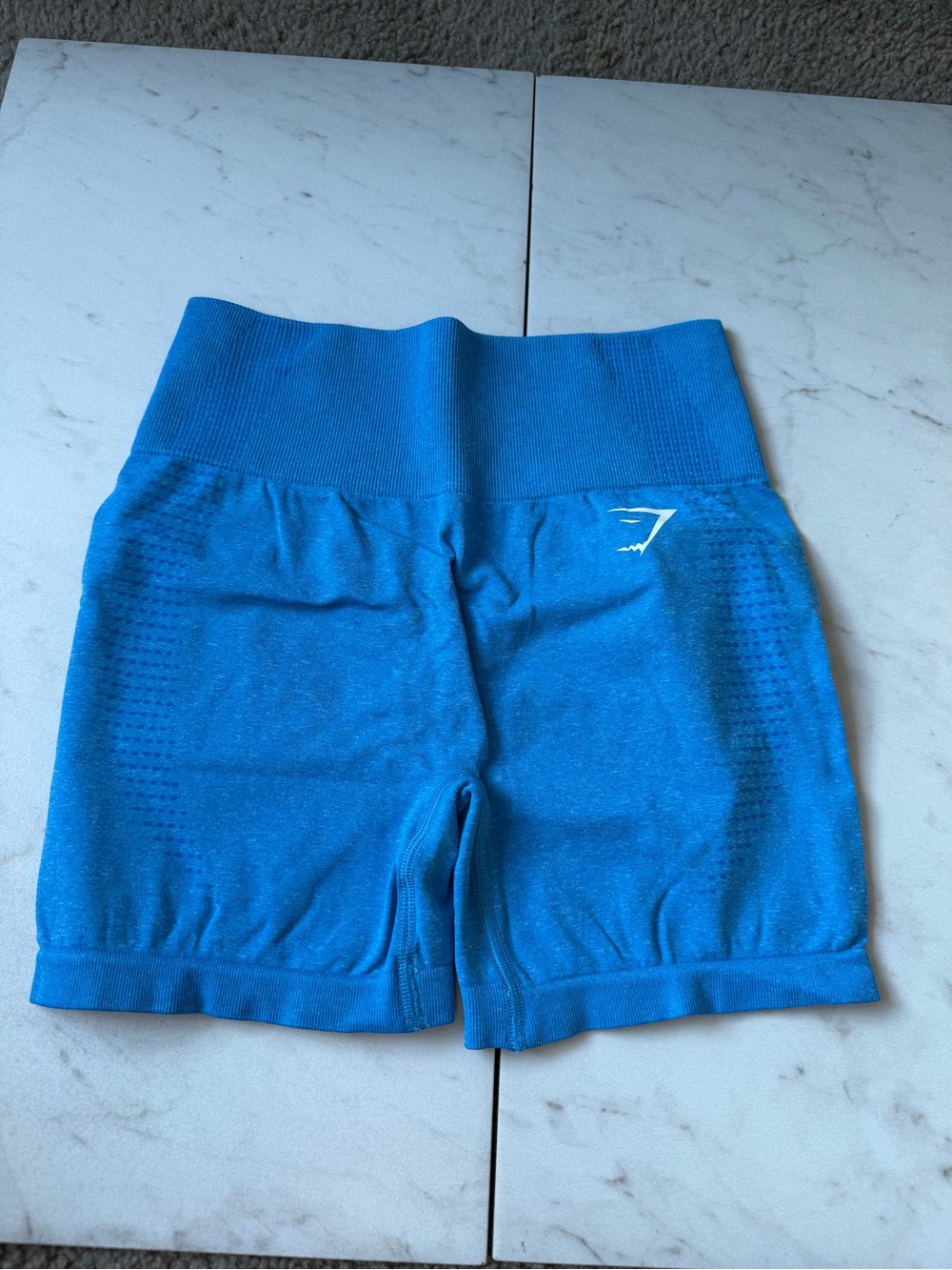 GYMSHARK Vital Sculpt Seamless shorts - size small - blue - NWT